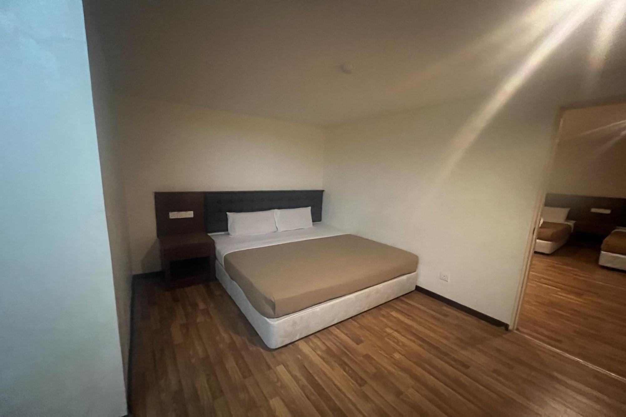 Iris House Hotel 브린창 외부 사진